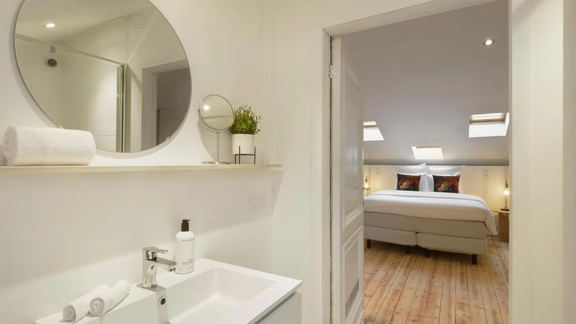Our Bird'S Nest In The Heart Of Antwerp Hotel
